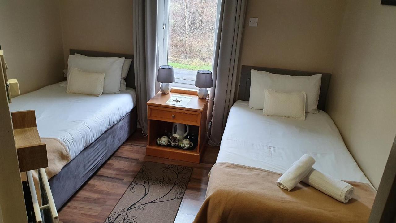 Portfinn Lodge لينوان المظهر الخارجي الصورة